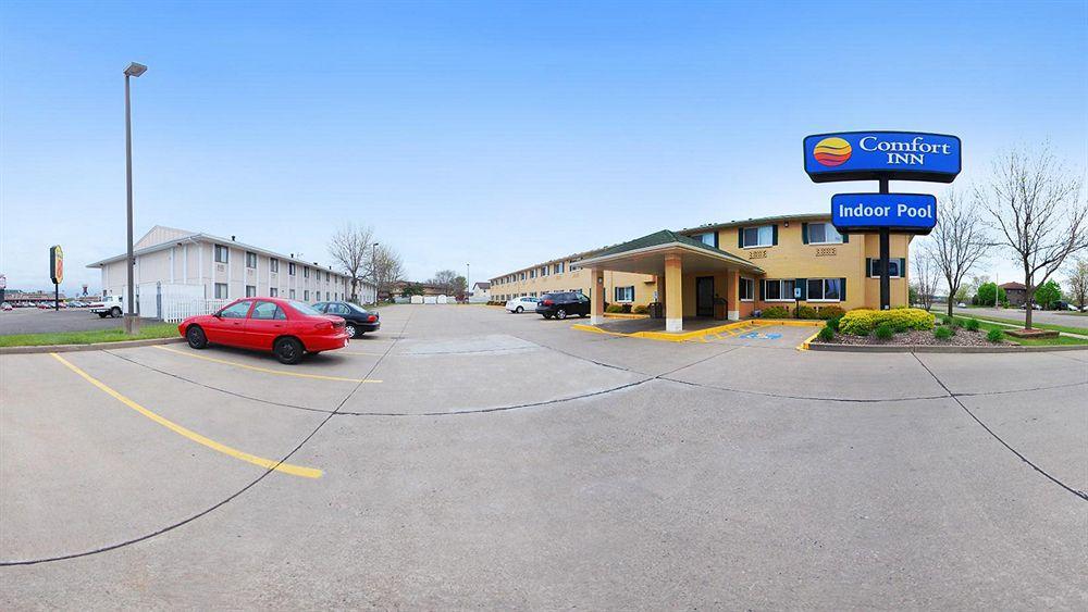 Quality Inn & Suites Eau Claire Εξωτερικό φωτογραφία