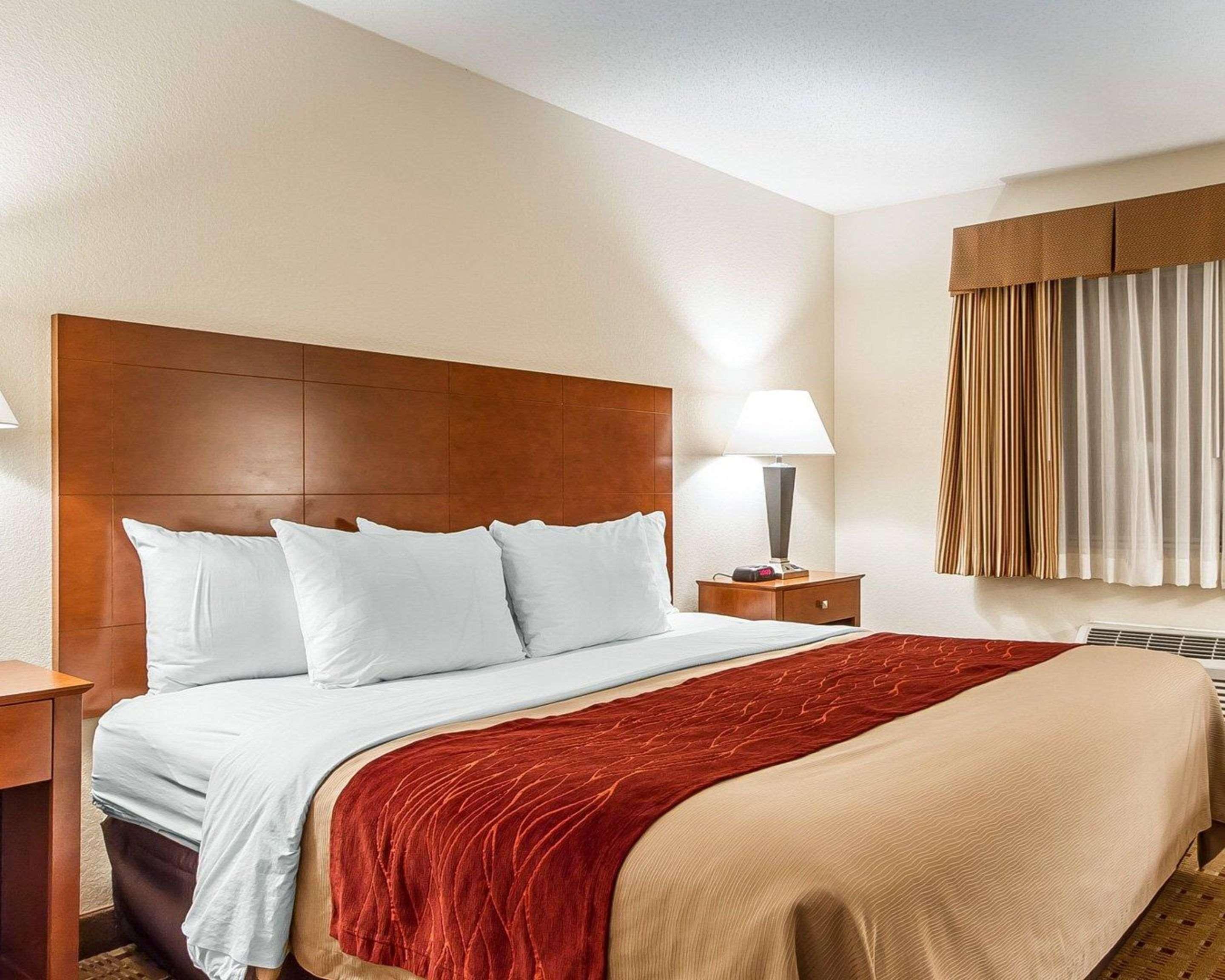 Quality Inn & Suites Eau Claire Εξωτερικό φωτογραφία