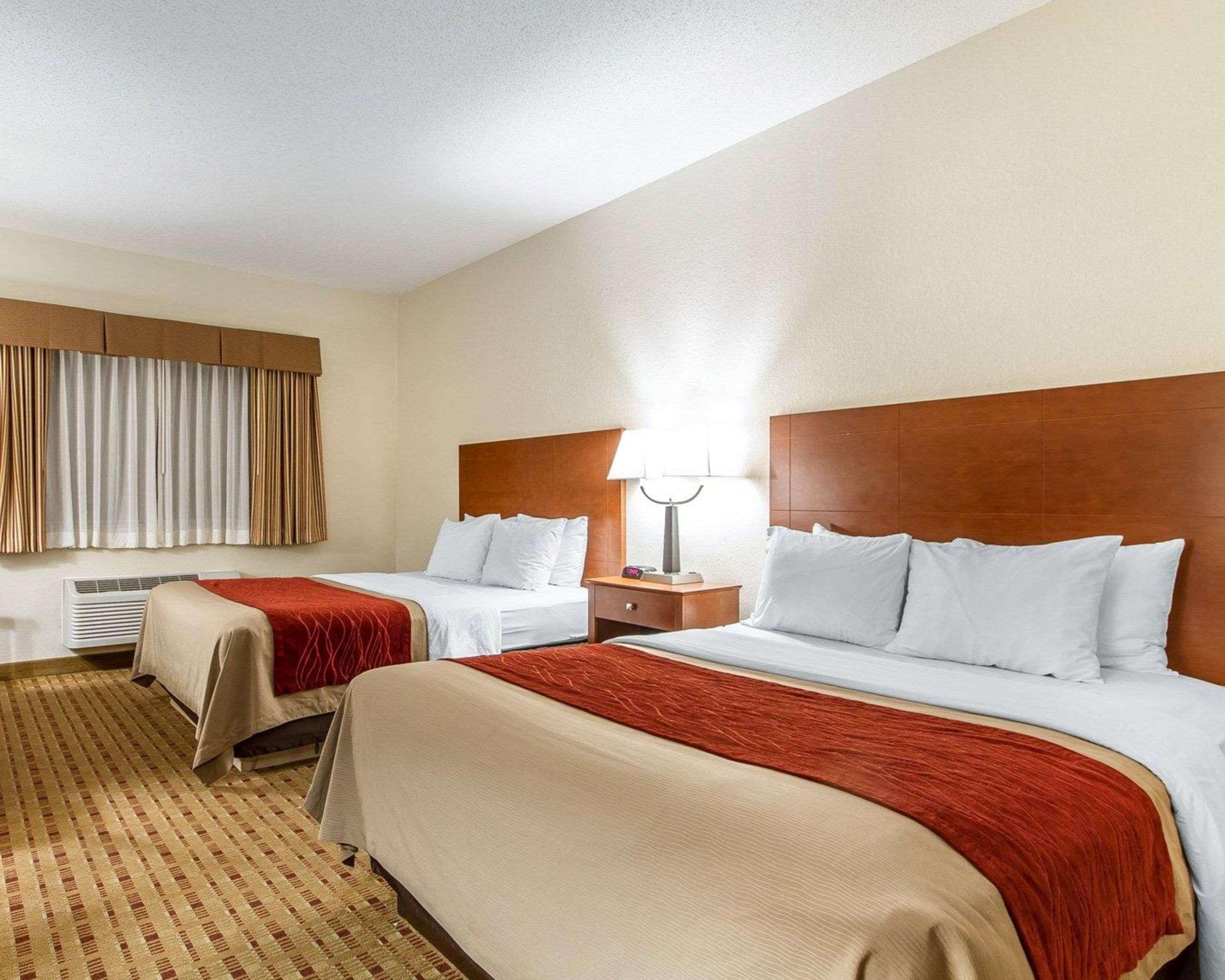 Quality Inn & Suites Eau Claire Εξωτερικό φωτογραφία
