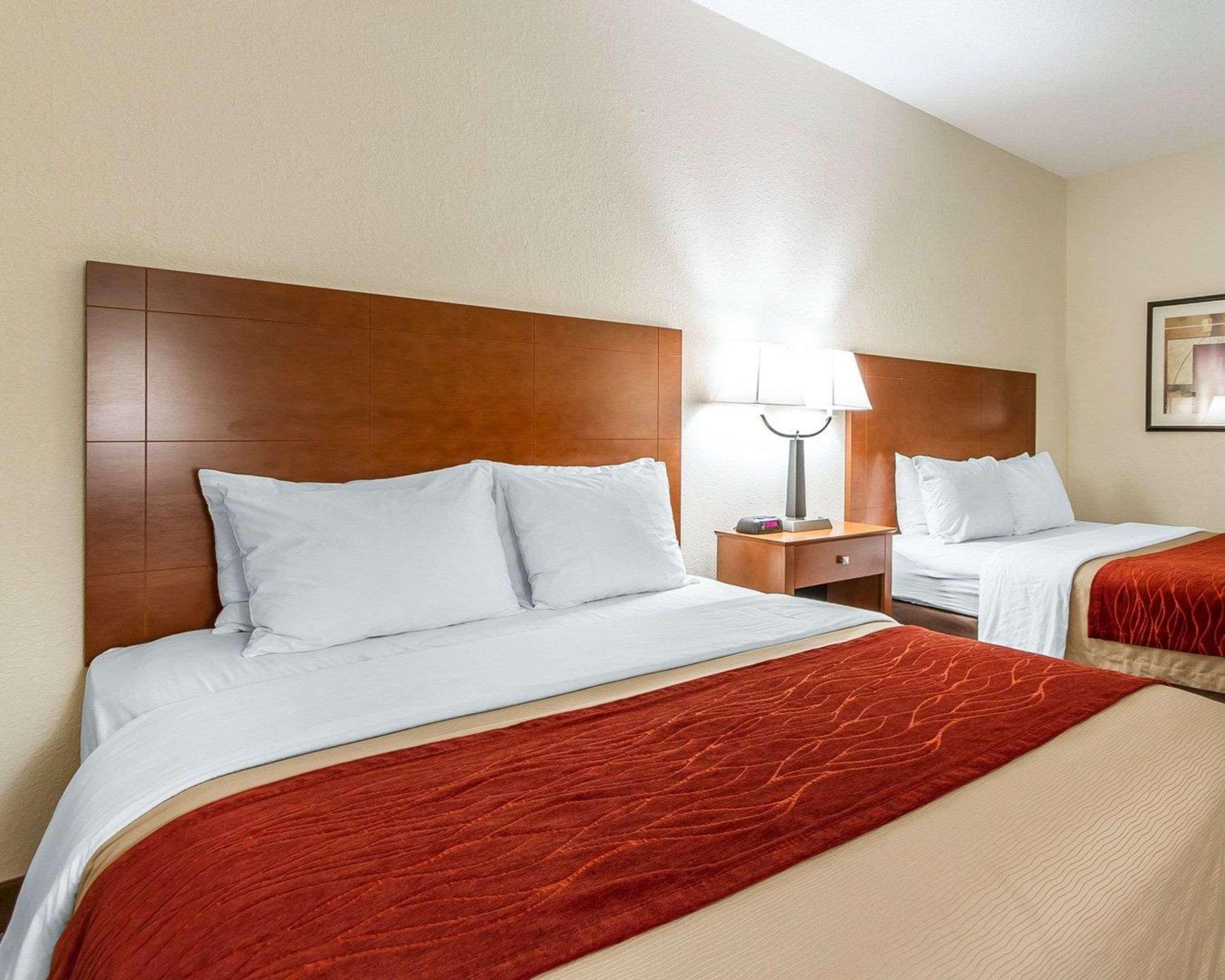 Quality Inn & Suites Eau Claire Εξωτερικό φωτογραφία