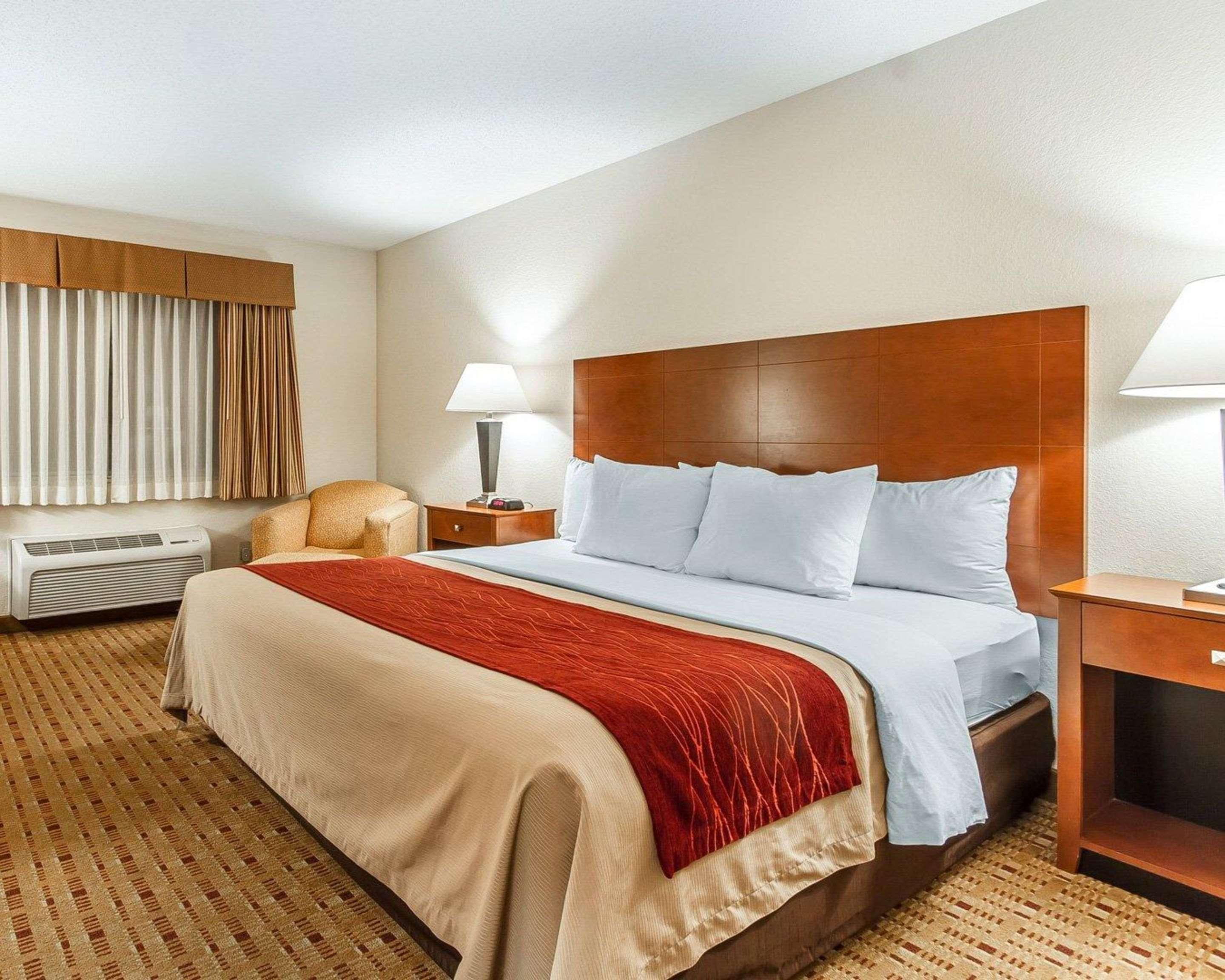 Quality Inn & Suites Eau Claire Εξωτερικό φωτογραφία