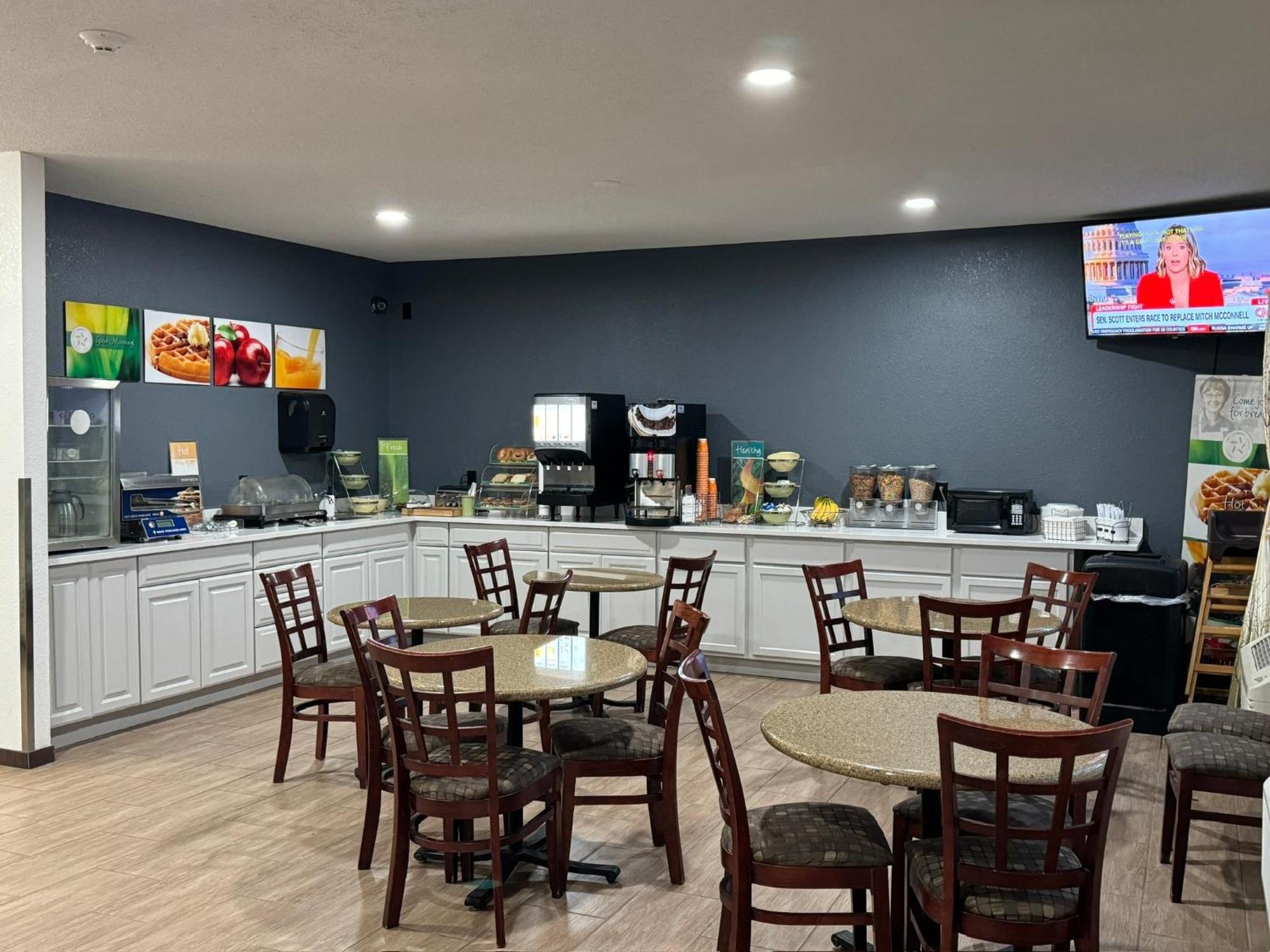 Quality Inn & Suites Eau Claire Εξωτερικό φωτογραφία