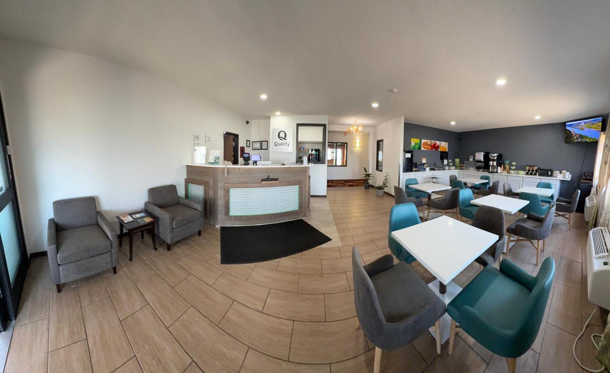 Quality Inn & Suites Eau Claire Εξωτερικό φωτογραφία