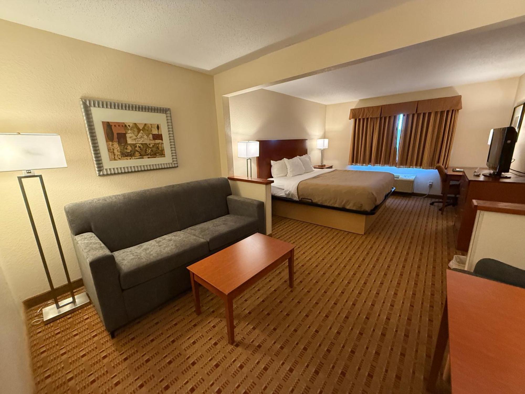 Quality Inn & Suites Eau Claire Εξωτερικό φωτογραφία
